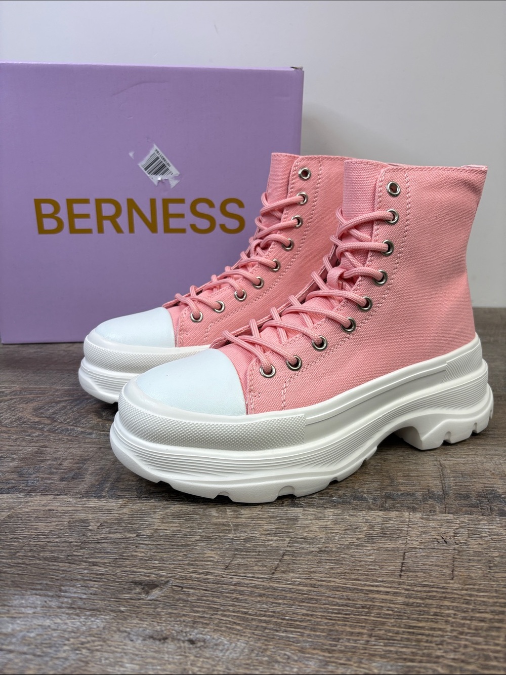 Berness Belle Pink Chunky Platform High Top Sneakers Women’s Size 8 NIB